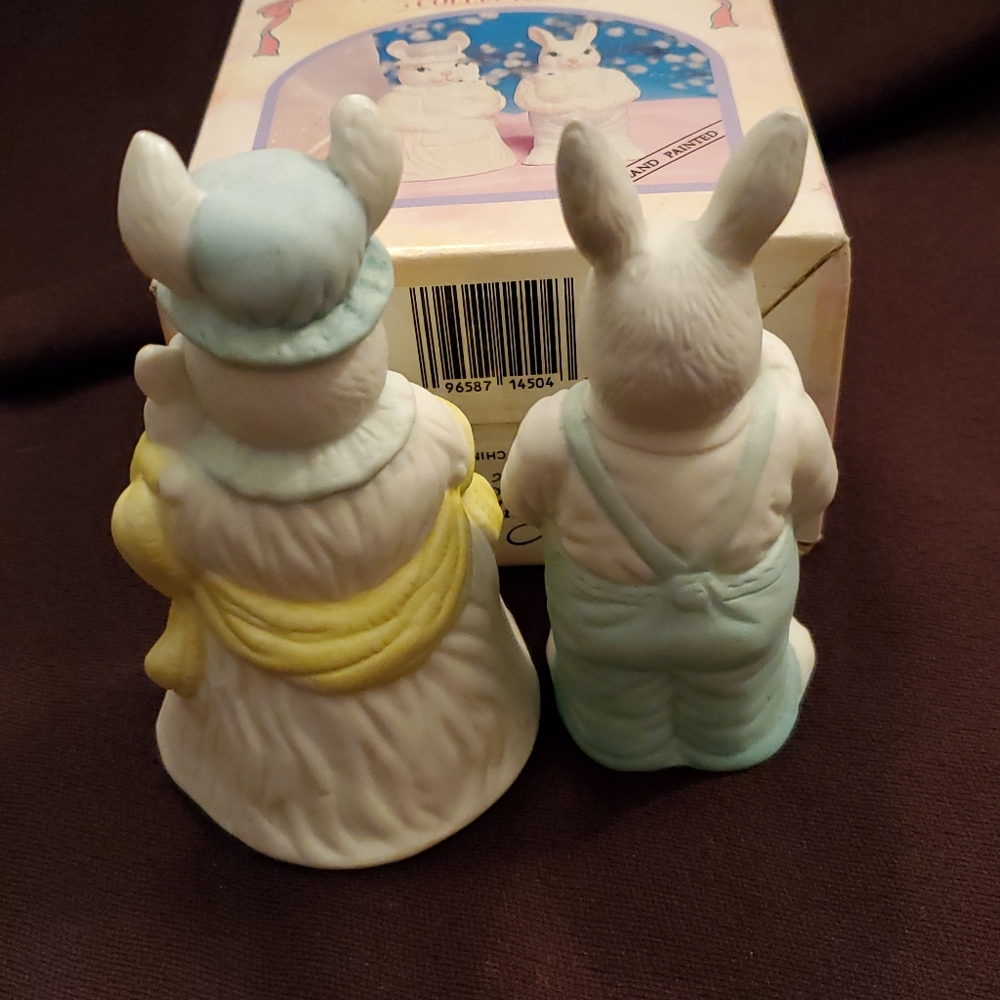 NEW➡️Mr and Mrs Ceramic Rabbit Set - Picture 2 of 3